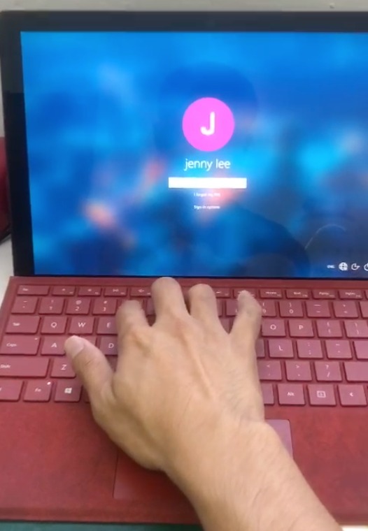 How to Fix Microsoft Surface Keyboard Can't Work Even though Cursor Can Be Moved with Trackpad